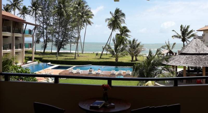 Lanta Pura Beach Resort