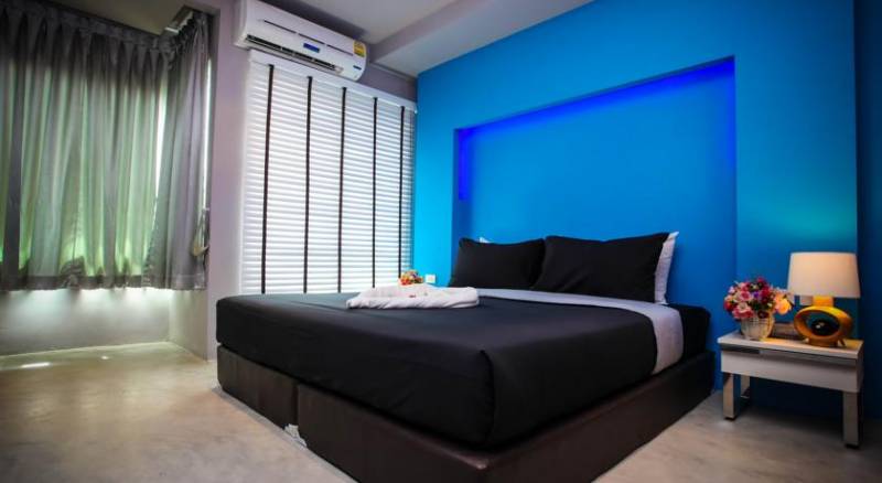 Patong Gallery Hotel