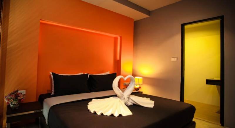 Patong Gallery Hotel