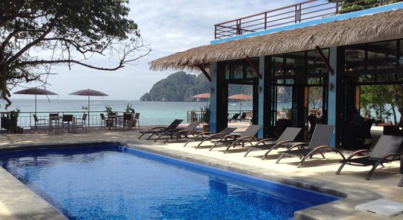 Phi Phi Long Beach Resort & Villa