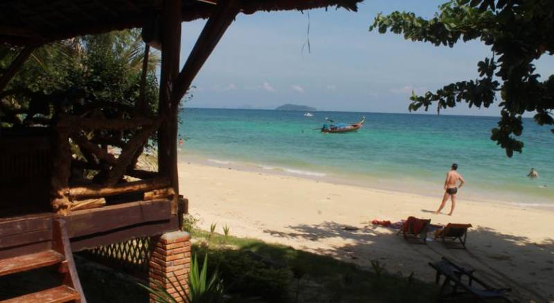 Phi Phi Relax Beach Resort