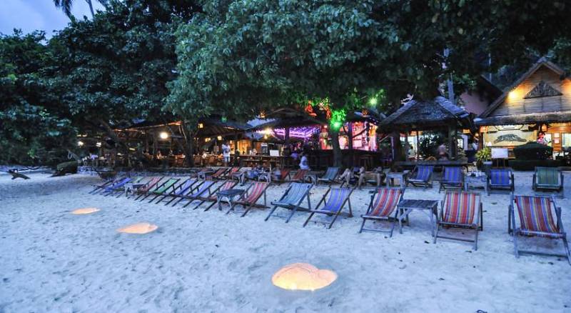 Phi Phi Relax Beach Resort