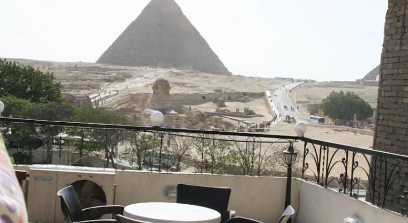 Pyramids View Inn