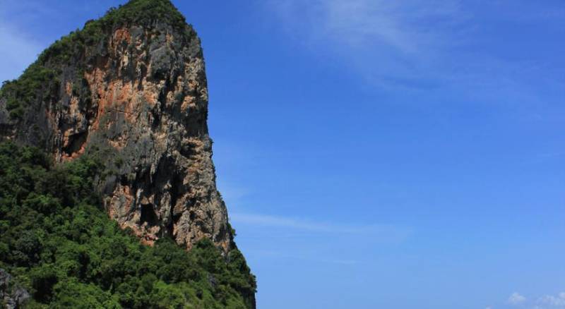 Railay Village Resort & Spa