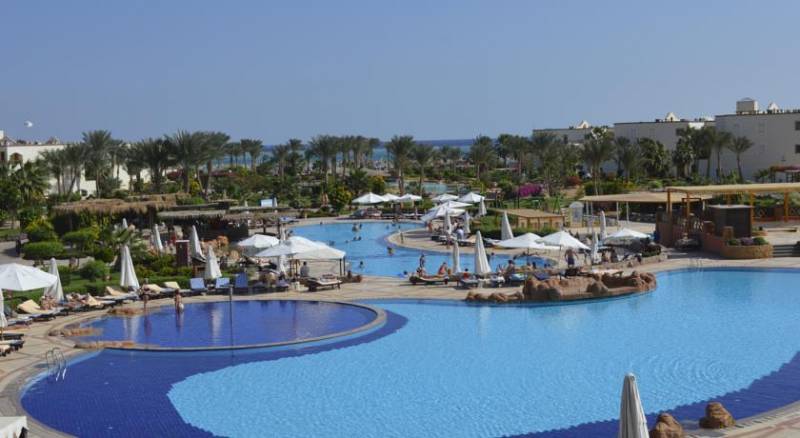 Regency Plaza Aqua Park and Spa Resort