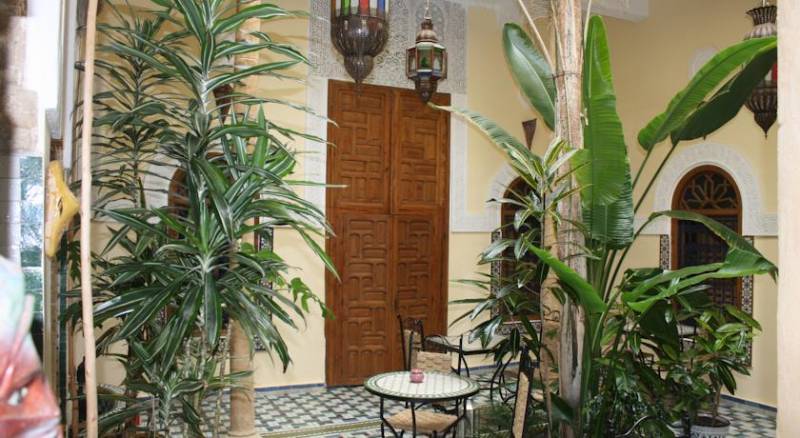 Riad Dar Zouhour