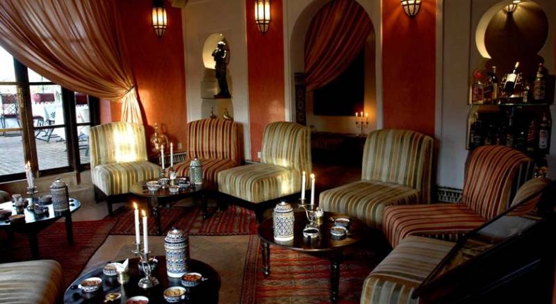 Riad Maison Bleue and Spa