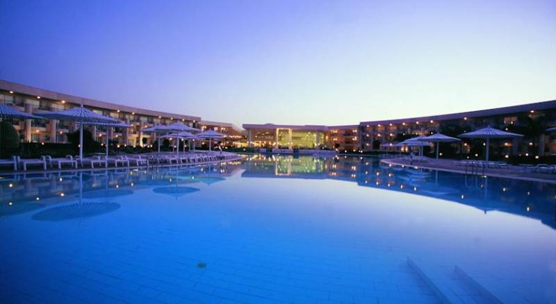 Royal Azur Resort