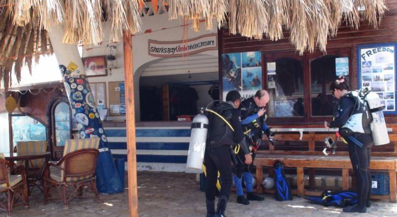 Sharks Bay Umbi Diving Village