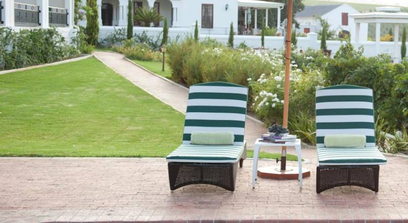 Val Du Charron Guest House & Wine Estate