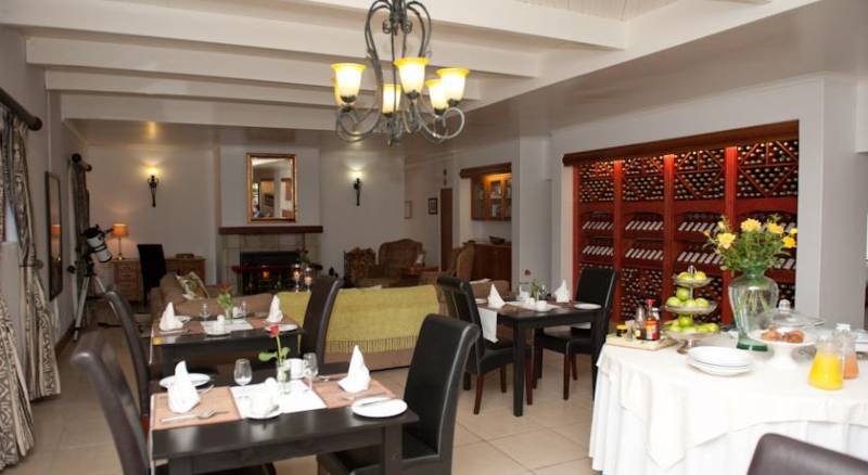 Val Du Charron Guest House & Wine Estate