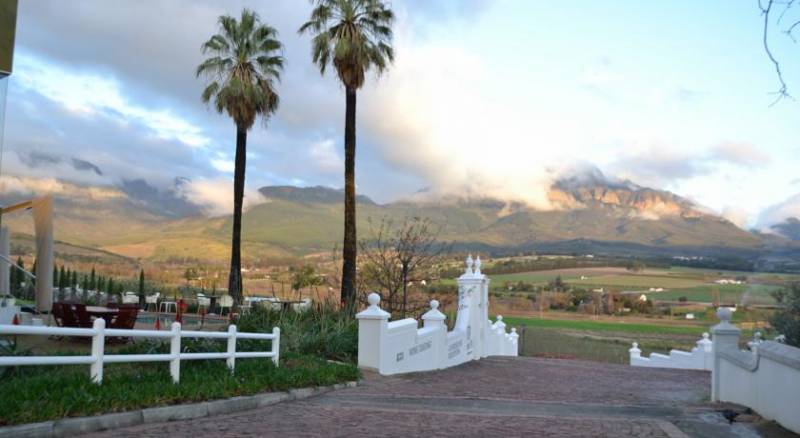 Val Du Charron Guest House & Wine Estate