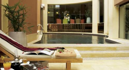 Dellarosa Hotel Suites & Spa