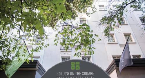 Hollow on the Square Hotel & Suites