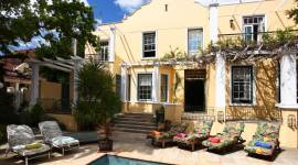 Mountain Manor Guest House & Self Catering