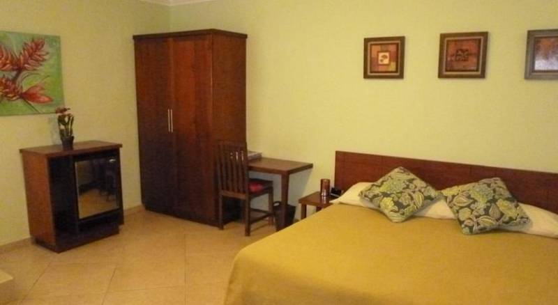 Allamanda Bed and Breakfast