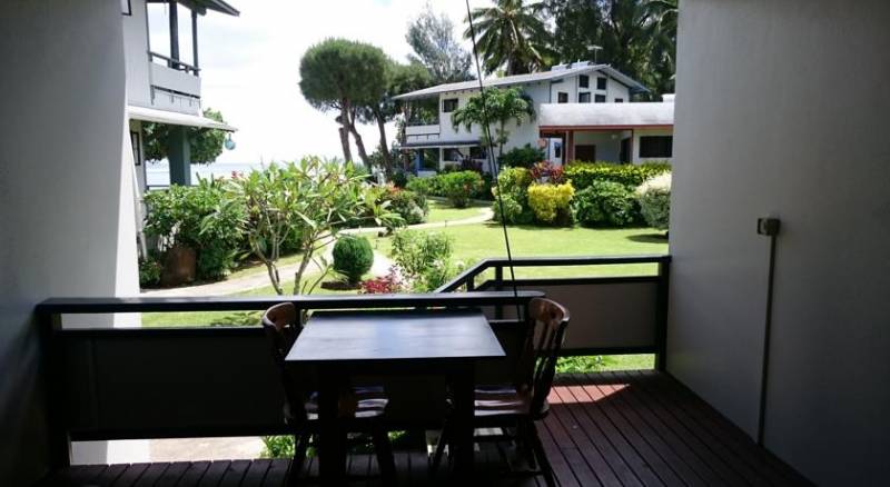 Aroa Beachside Inn