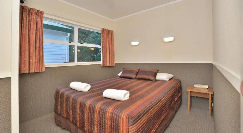 Auckland Northshore Motels & Holiday Park