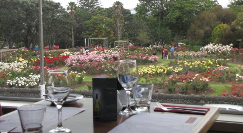 Auckland Rose Park Hotel