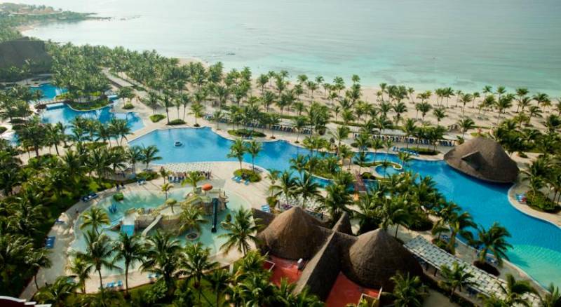 Barcelo Maya Tropical - All Inclusive