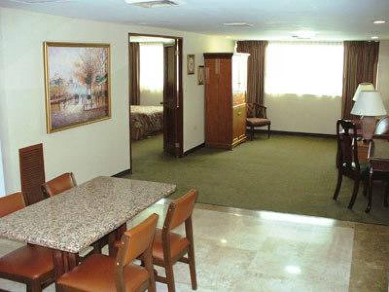 Best Western Plaza Monterrey