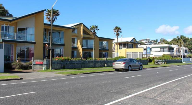 Bucklands Beach Waterfront Motel