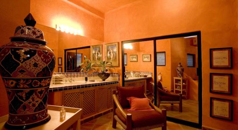 Casa Cupula Gay Friendly Boutique Hotel