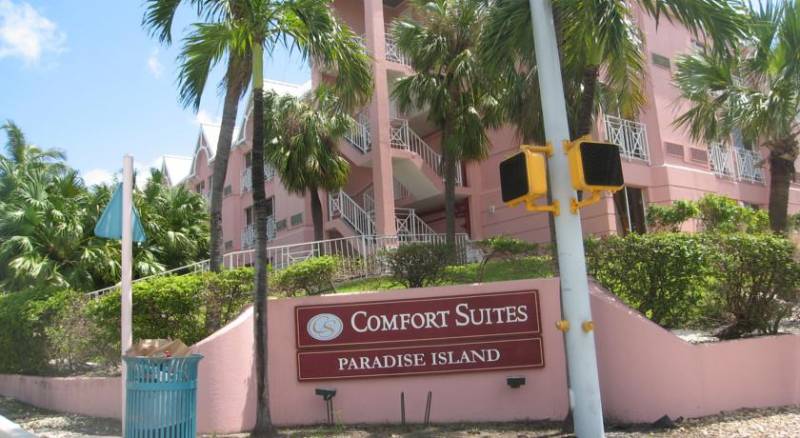 Comfort Suites Paradise Island