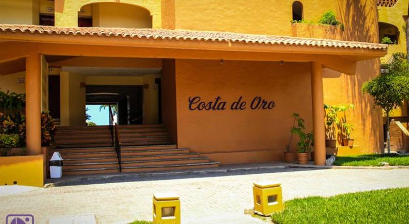 Costa de Oro Beach Hotel