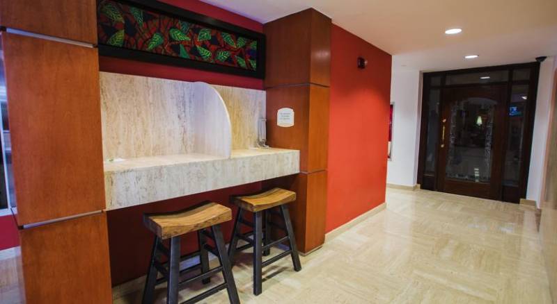 Courtyard by Marriott San Juan Miramar