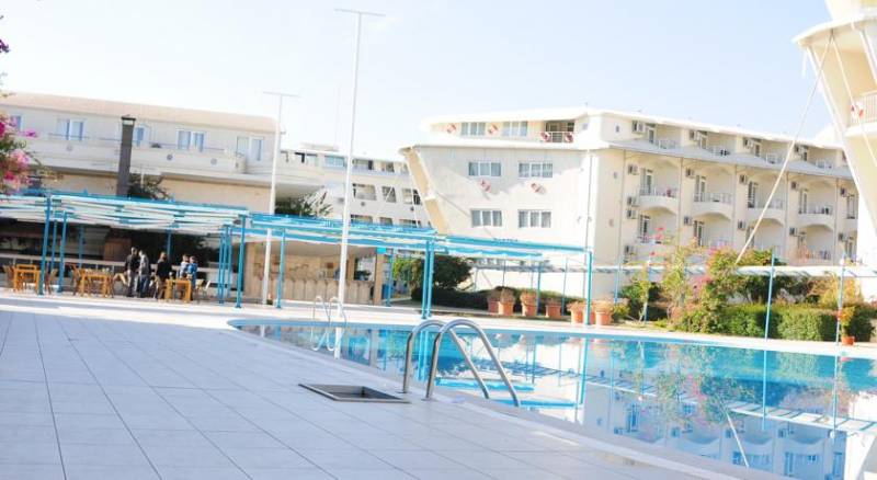 Daima Resort Hotel