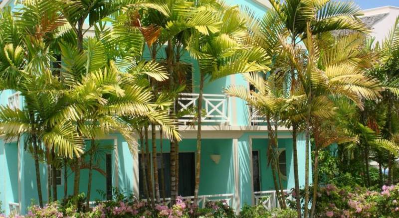 Dover Beach Hotel