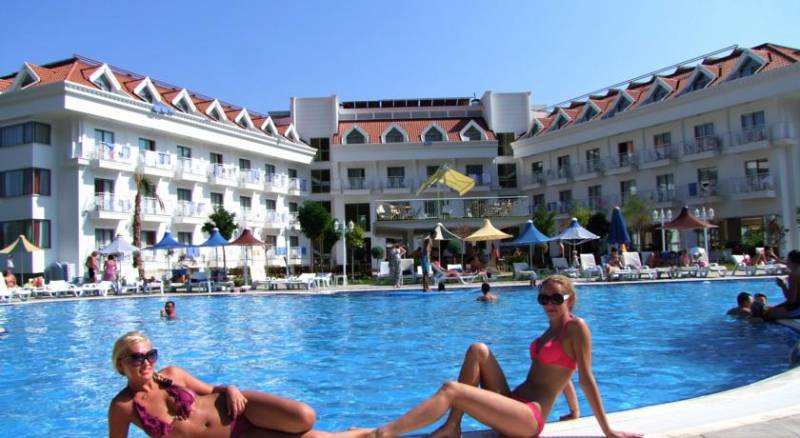 Grand Mir' Amor Hotel