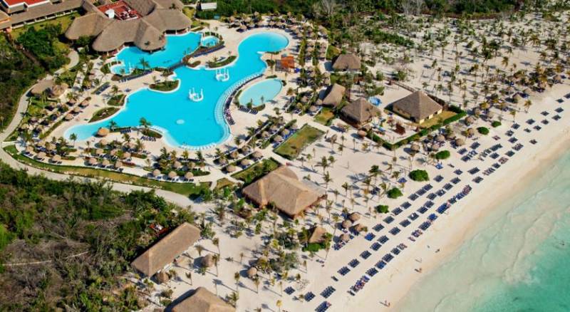 Grand Palladium Colonial Resort & Spa - All Inclusive