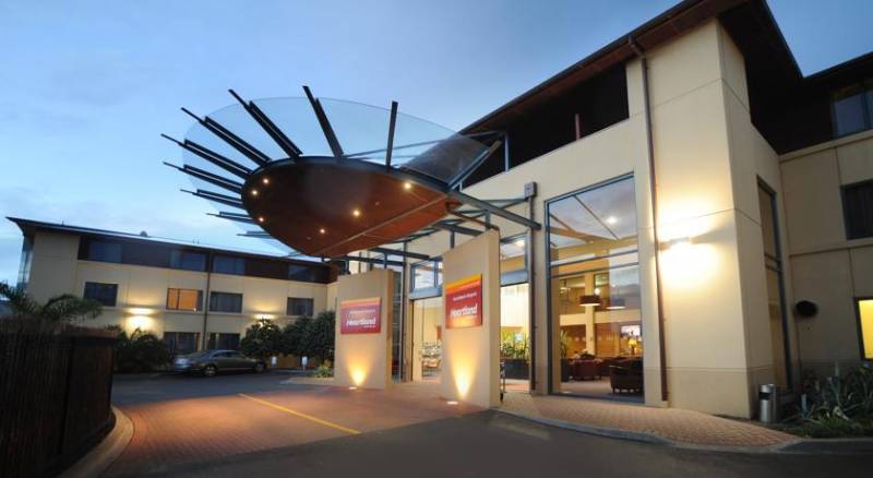 Heartland Hotel Auckland Airport