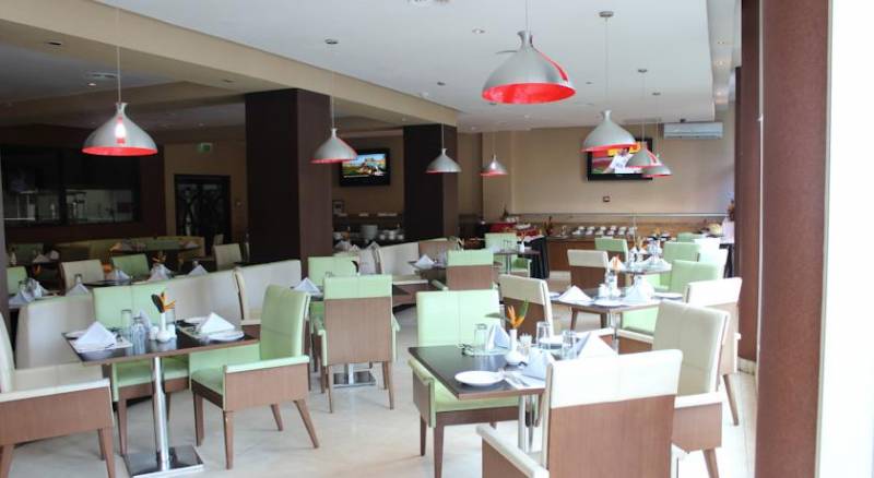 Holiday Inn Dar Es Salaam