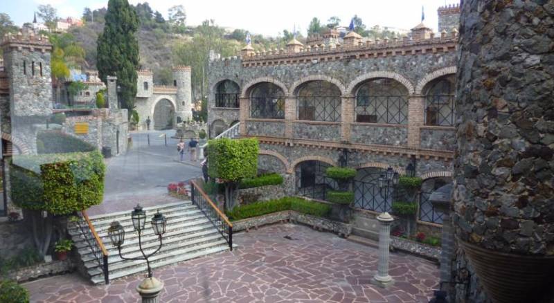 Hotel Castillo de Santa Cecilia