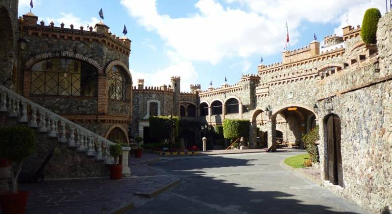 Hotel Castillo de Santa Cecilia