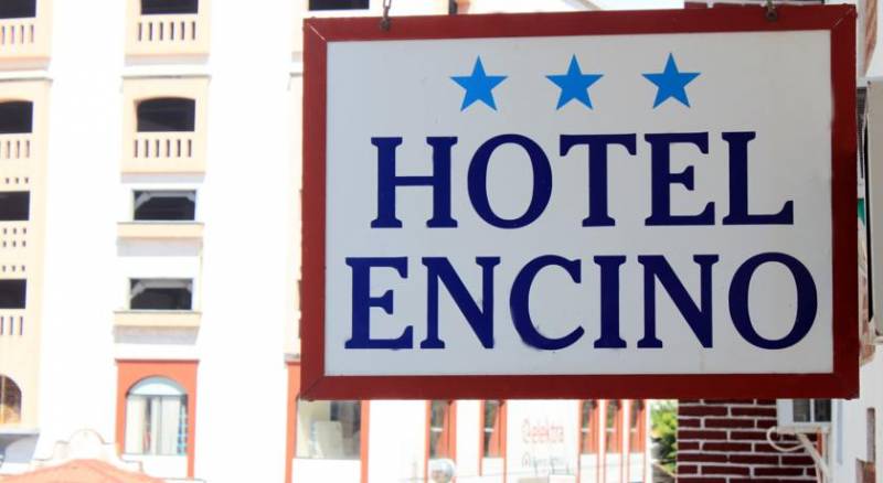 Hotel Encino