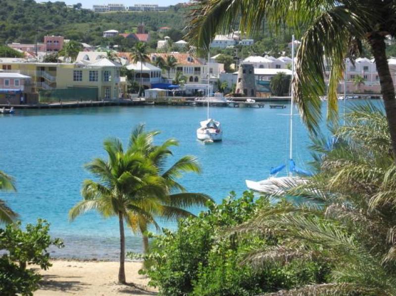 Hotel on the Cay