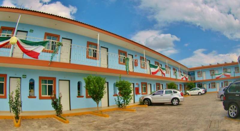 Hotel Plaza Bandera