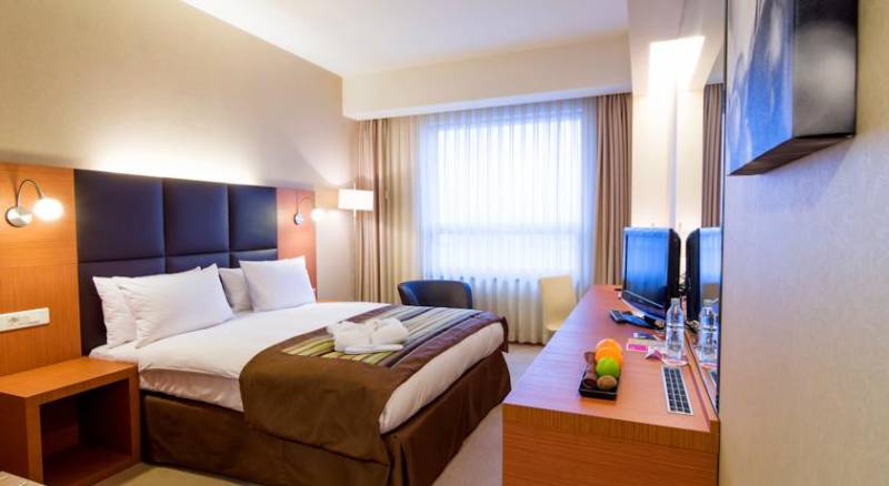 Hotel Ramada Oradea