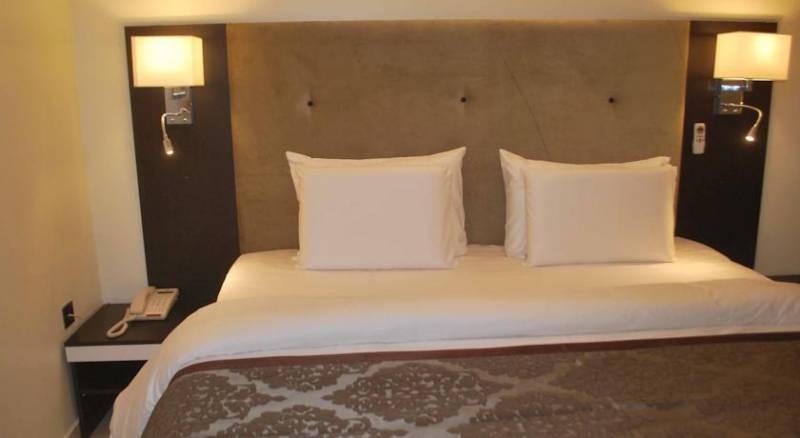 Lakeem Suites Ikoyi