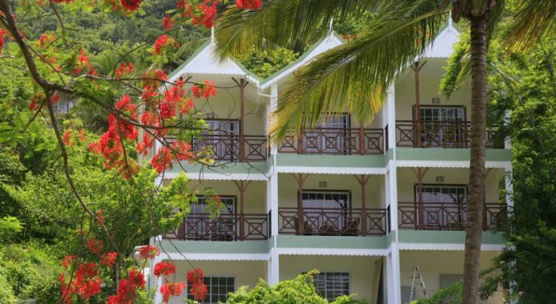 Marigot Beach Club & Dive Resort