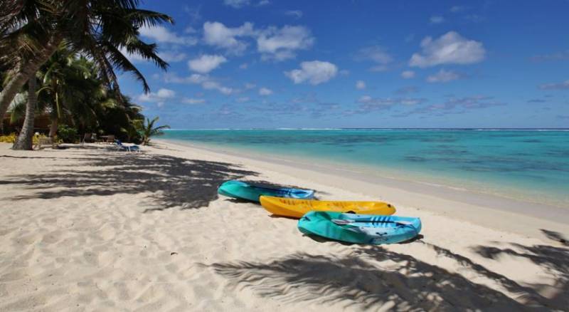 Moana Sands Beachfront Hotel