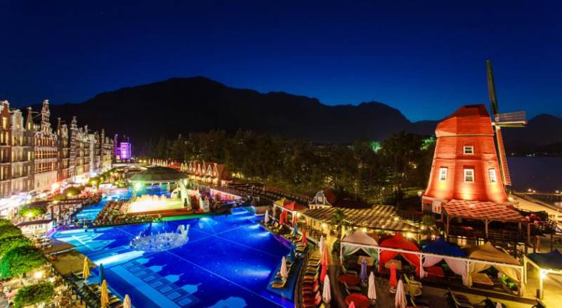 Orange County Resort Hotel Kemer