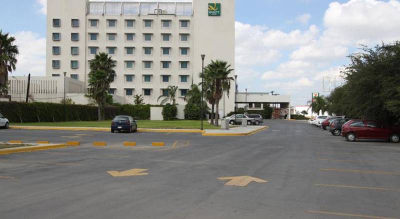 Quality Inn Monterrey La Fe