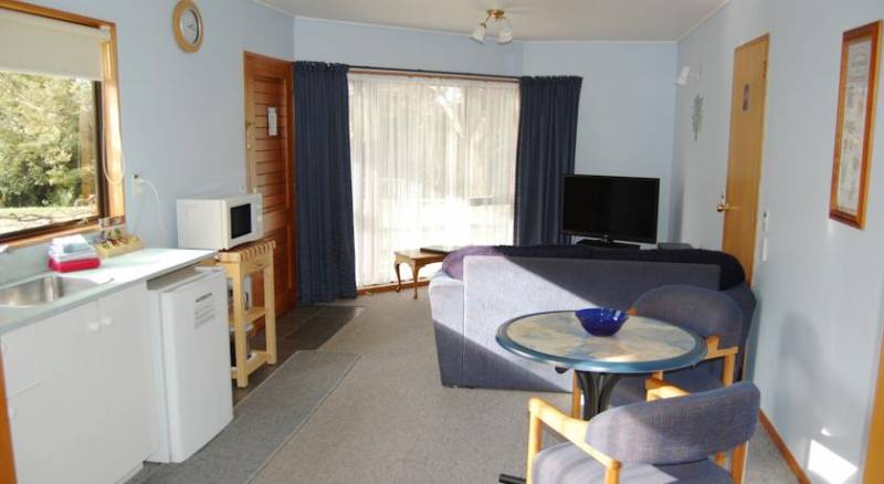 Queenstown Holiday Park & Motels Creeksyde