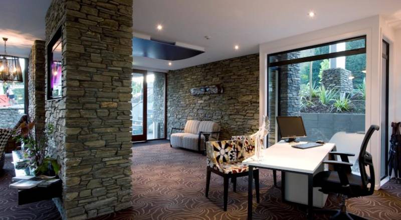 Queenstown Park Boutique Hotel