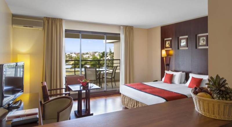 Ramada Hotel and Suites Noumea